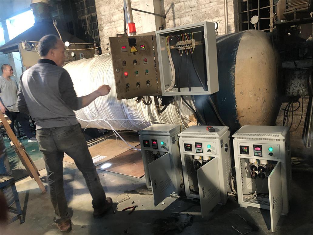 臥式反應釜電磁加熱機柜