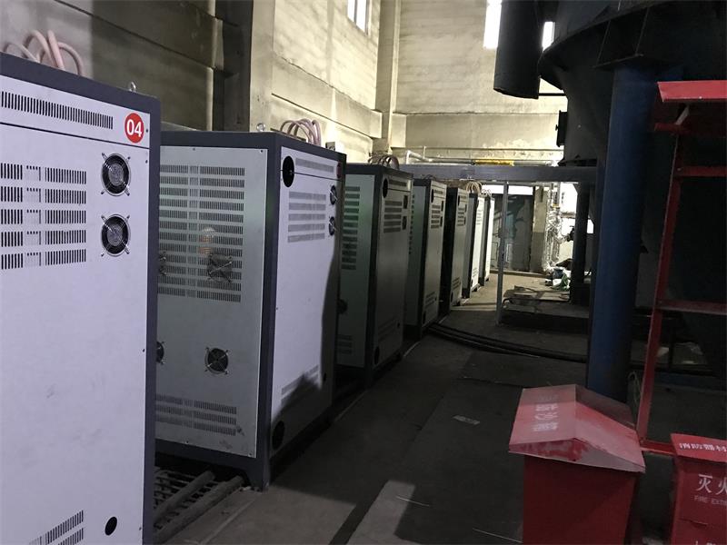 電磁采暖爐助力煤改電工程，萬(wàn)丈豪情意在保衛(wèi)藍(lán)天！.jpg